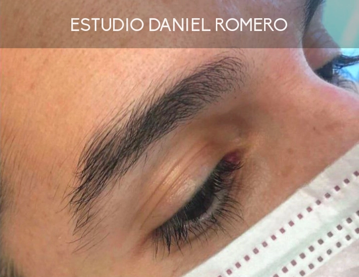 Antes de perfilado de cejas